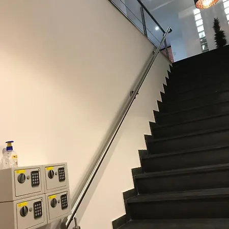 בית הארחה Tejos House אלמאדה