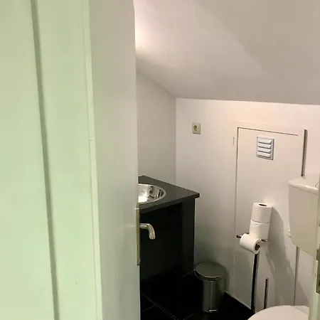 Tejos House