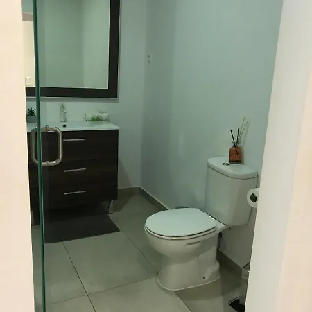 Tejos House אלמאדה