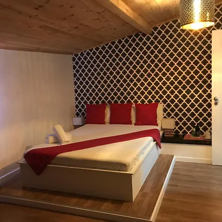בית הארחה Tejos House *