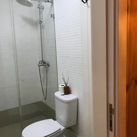 Tejos House בית הארחה אלמאדה
