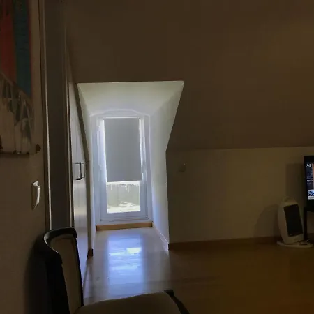 Tejos House בית הארחה אלמאדה