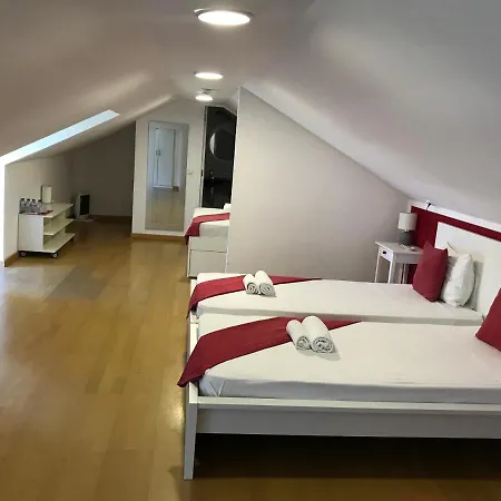 Tejos House Almada